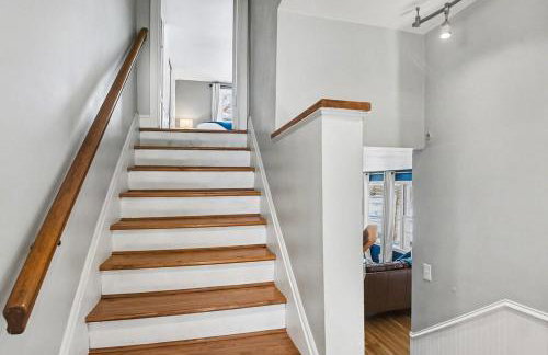 3-Bedroom House Near Notre Dame with Parking - Foto 48