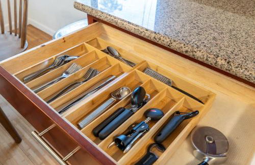 Pet-friendly 4BR Seattle Retreat with Fenced Yard - Foto 27