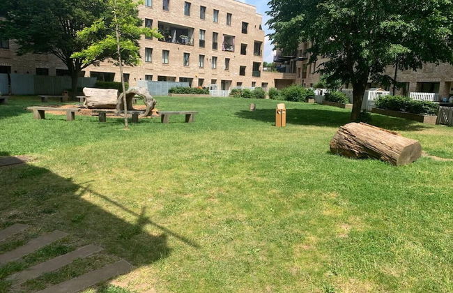 Notting Hill 2-bed Apt With Balcony, 1 min to Tube - Photo 19