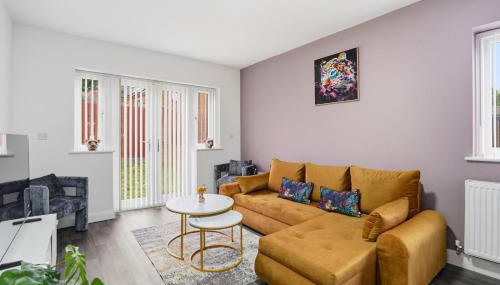 Spacious Ensuite Home near M6 with Driveway Parking - Foto 2