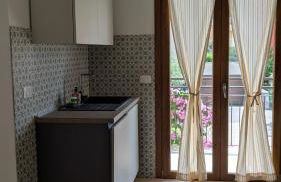 Lake Garda Renovated Apartment - Foto 3