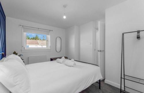 Free Parking - Central - Sleeps 6 - 2 Bedrooms - Foto 25