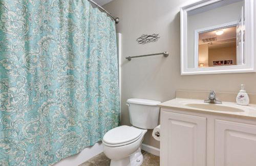 Townhome w/ Outdoor Pool & White Lake Access! - Foto 16