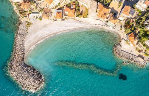 Il Gusto Rooms - Avia Seaview Retreat! - Foto 2