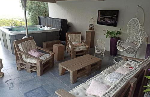 Villa piscine et jacuzzi la madonnette - Foto 13