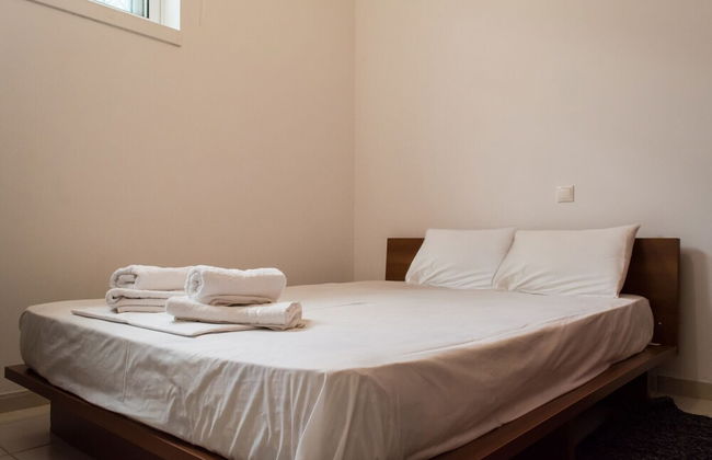 Family House near the Beach - Photo 5