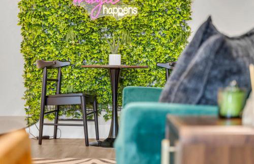 RG 2-3 DT Dallas l FIFA WORLD CUP READY l 5 Min from Love Field - Foto 5