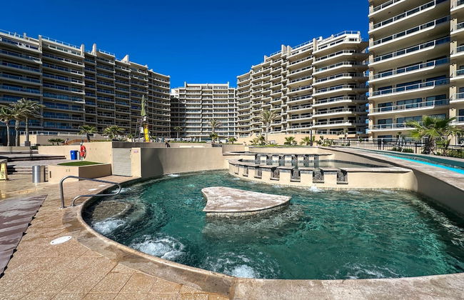 3BR Ground Floor Condo With Direct Pool Access - Foto 79