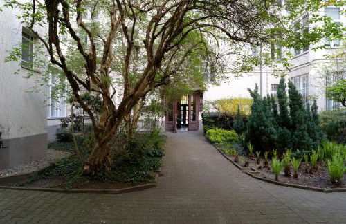 Nofa Apartments - Altbau Apartments am Kudamm - Foto 8