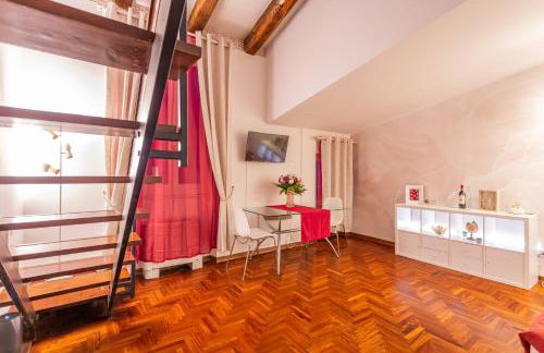 Rome Bloom - Colosseo - Foto 4