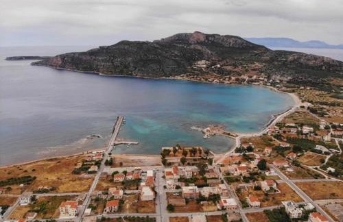 Fully Equipped Beach House at Pachia Ammos Plytra - Photo 18