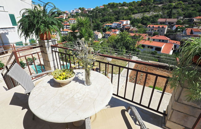 Small Stone House in a Quiet Place Island Solta - Foto 7