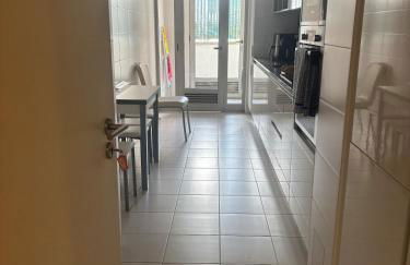 2BR Retreat in Lumiar near airport w Patio - Foto 9