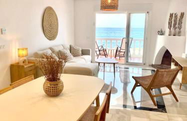 Primera Línea de Playa Increíbles vistas - Photo 4