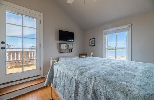 Sawyers Lodge - Historic Soundfront Home, Pool, Hot Tub, Boat Launch, Kayaks, Pets OK, Flex Stays - Foto 55