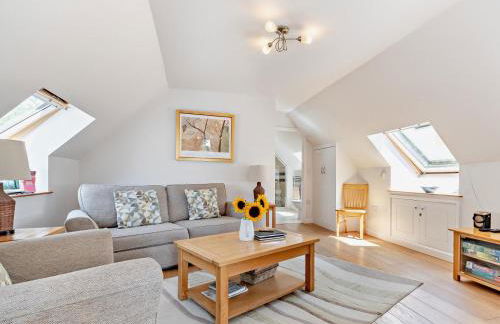 1 Bed in Gloucester oc-76810 - Photo 2