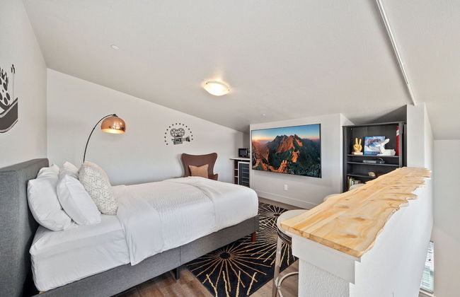 Fancy Townhome Near Old Town, Breweries and River! - Foto 13