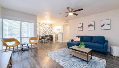 Walk to ATT-Free Parking-Min to attractions-Modern - Foto 1