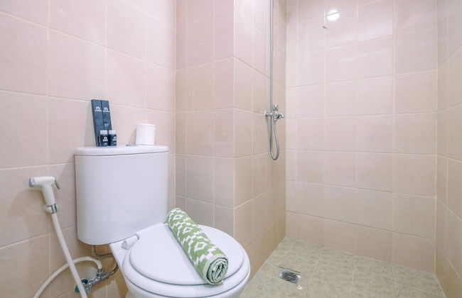 Cozy Stay 2BR at Podomoro Golf View Apartment - Foto 17