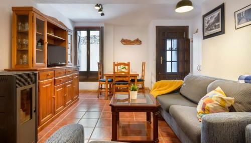 Amplio apartamento de montaña con terraza y WiFi - Foto 4