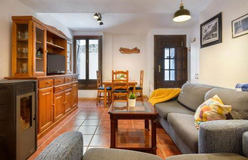 Amplio apartamento de montaña con terraza y WiFi - Foto 4