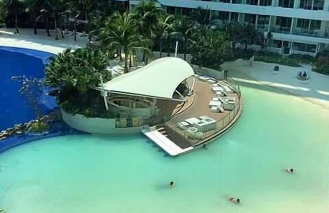 Maui 2 Bedroom Condo at Azure Urban Resort Residences - Foto 33