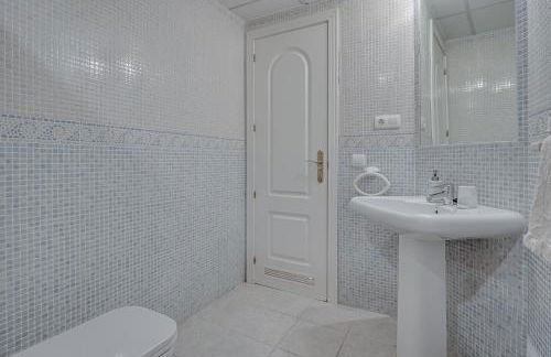 Center beach 2 beds Appartement Elviria - Photo 32