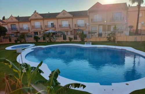 APARTAMENTO EN URBANIZACIÓN AL-ÁNDALUs CERCA DE LA PLAYA DE LA BARROSA - Foto 16