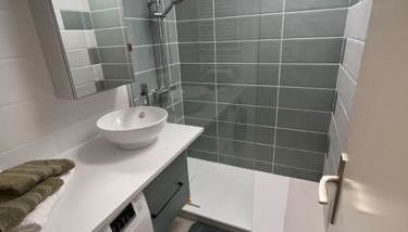 Studio entre forêt et vignoble ! - Foto 5, Shower