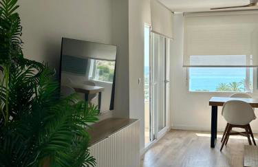 Apartamento a pie de playa con piscina y parking - Foto 11