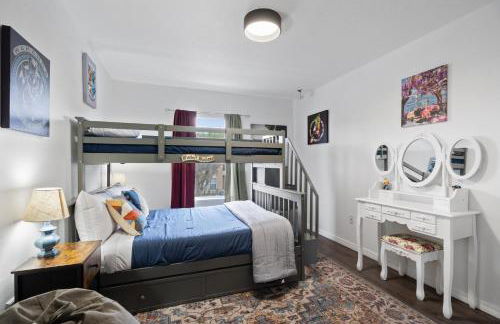 Spacious Townhome - Foto 29