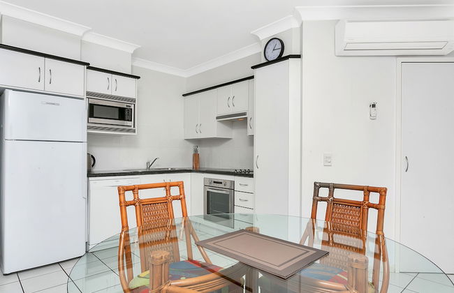 Beachfront Apartments on Trinity Beach - Photo 11