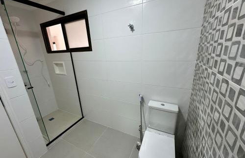 Frente Mar com garagem, Ar Condicionado e WI-FI grátis em Santos - Foto 10