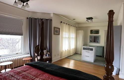 Historic Tudor with River Views & Fun Gaming Room - Foto 17