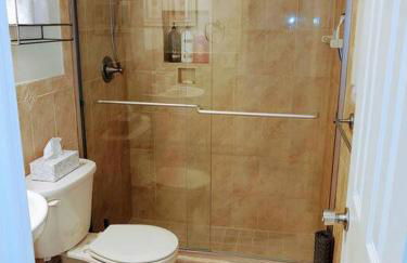 Amazing 5 Bedroom Pool Home - Minimum 28 days Stay Only Great Location! - Foto 41