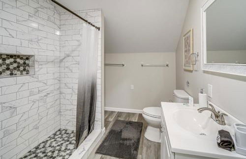 Hot Tub, Game Room and Fire Pit Canton Log Cabin - Foto 17