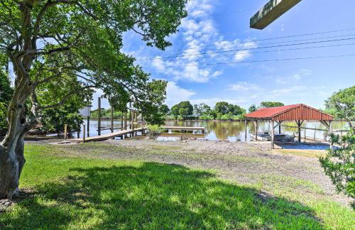 Furnished Deck and Dock Renovated Sargent Cabin! - Foto 20