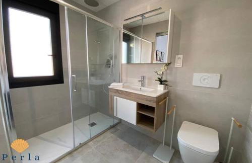 Beautiful new south facing bungalow with large terrace - Foto 17