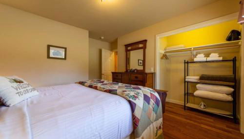 Elk Meadow Cabins 19A Johnny Redwood Suite - Foto 4