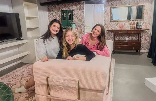 Peaches and Cream Coffee and Confetti Villa - Foto 28