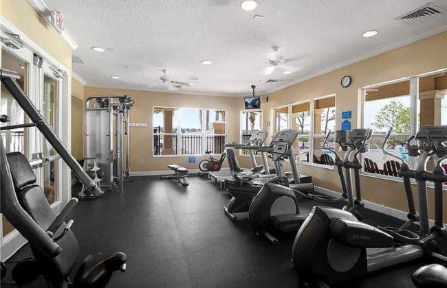 3 BR 2 Miles to Disney Pool Free Wifi and More - Foto 24