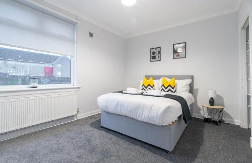 Kirkview Apartment - Photo 11