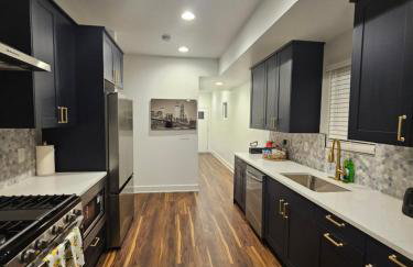 Charming 3 Bedroom house near Downtown IN - Photo 12