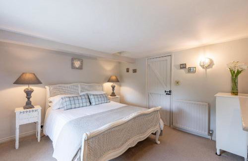 Sun Hill Farmhouse - Photo 34