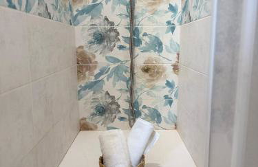 SkyView Apartment at Middletown - Sea View & Private Parking - Foto 5