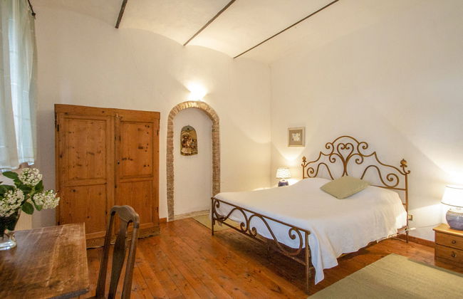 1 bedroom Apartment in Scandicci with swimming pool and garden - Photo 5