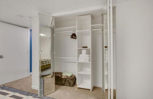 15min to Denver - AirHockey - Arcade - Minigolf - Sleeps10 - Foto 28