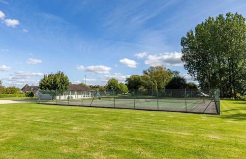 Rose Lake View, 3 Bed Luxury Cotswolds Lake House, South Cerney, Cirencester - Foto 56