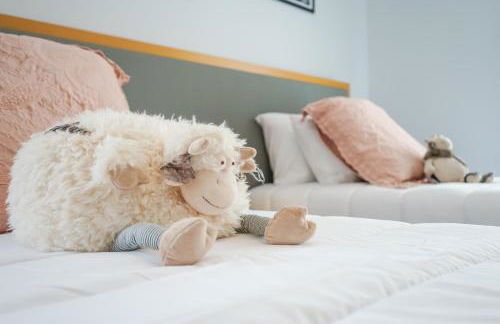 Whale Song - Photo 28