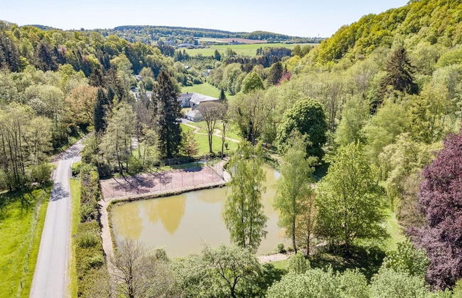 Castle in Ferrieres With Pond Garden - Photo 37